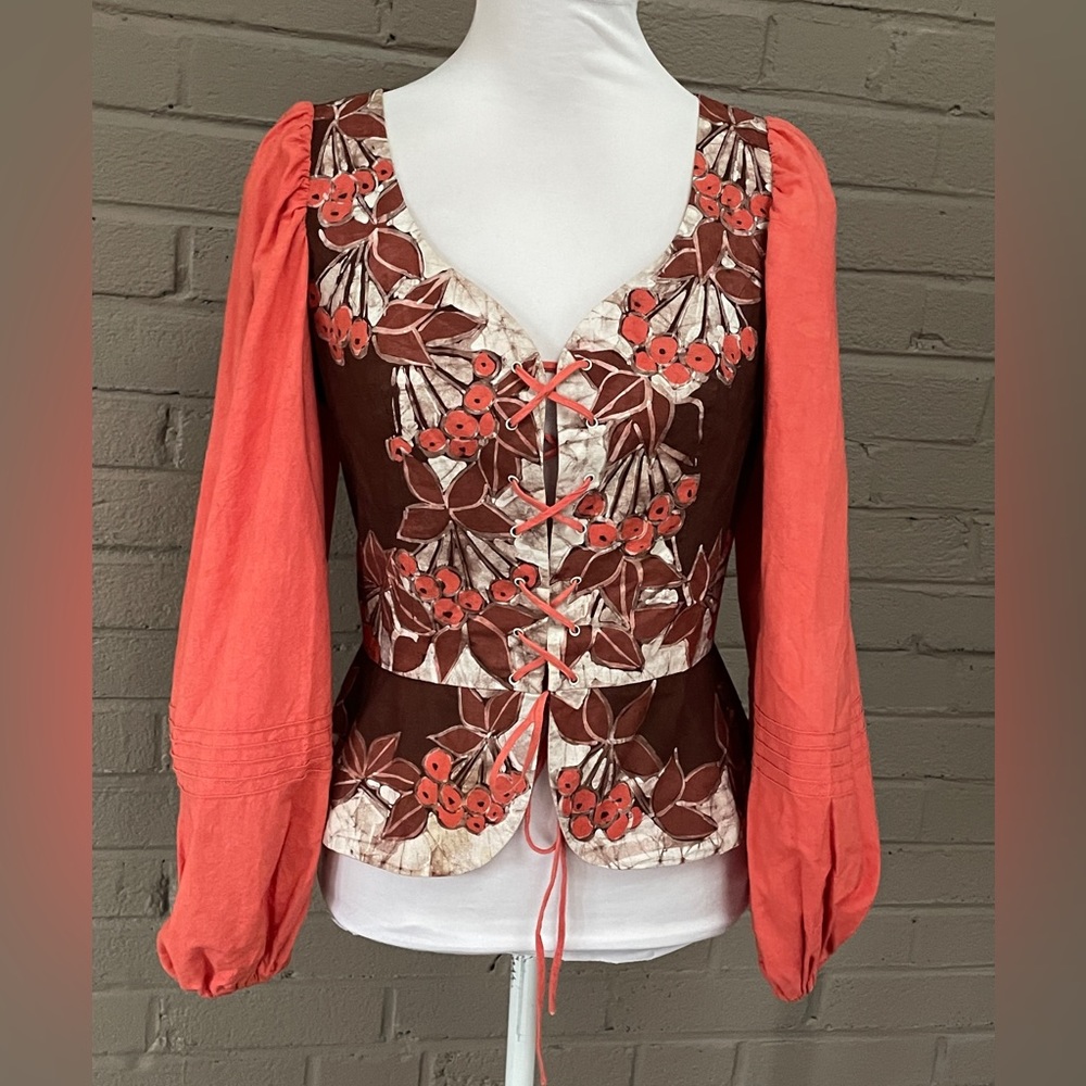 Vintage Swedish Design lace up print top S-M